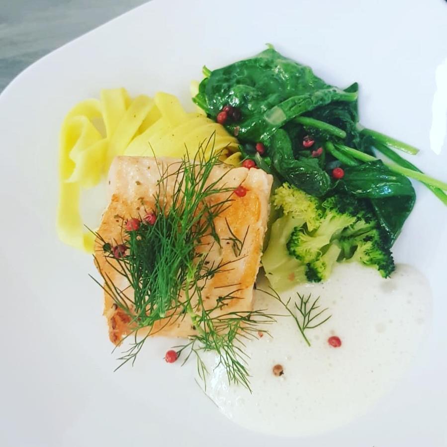 Gasthaus Baeren Niederrotweil Ngoại thất bức ảnh