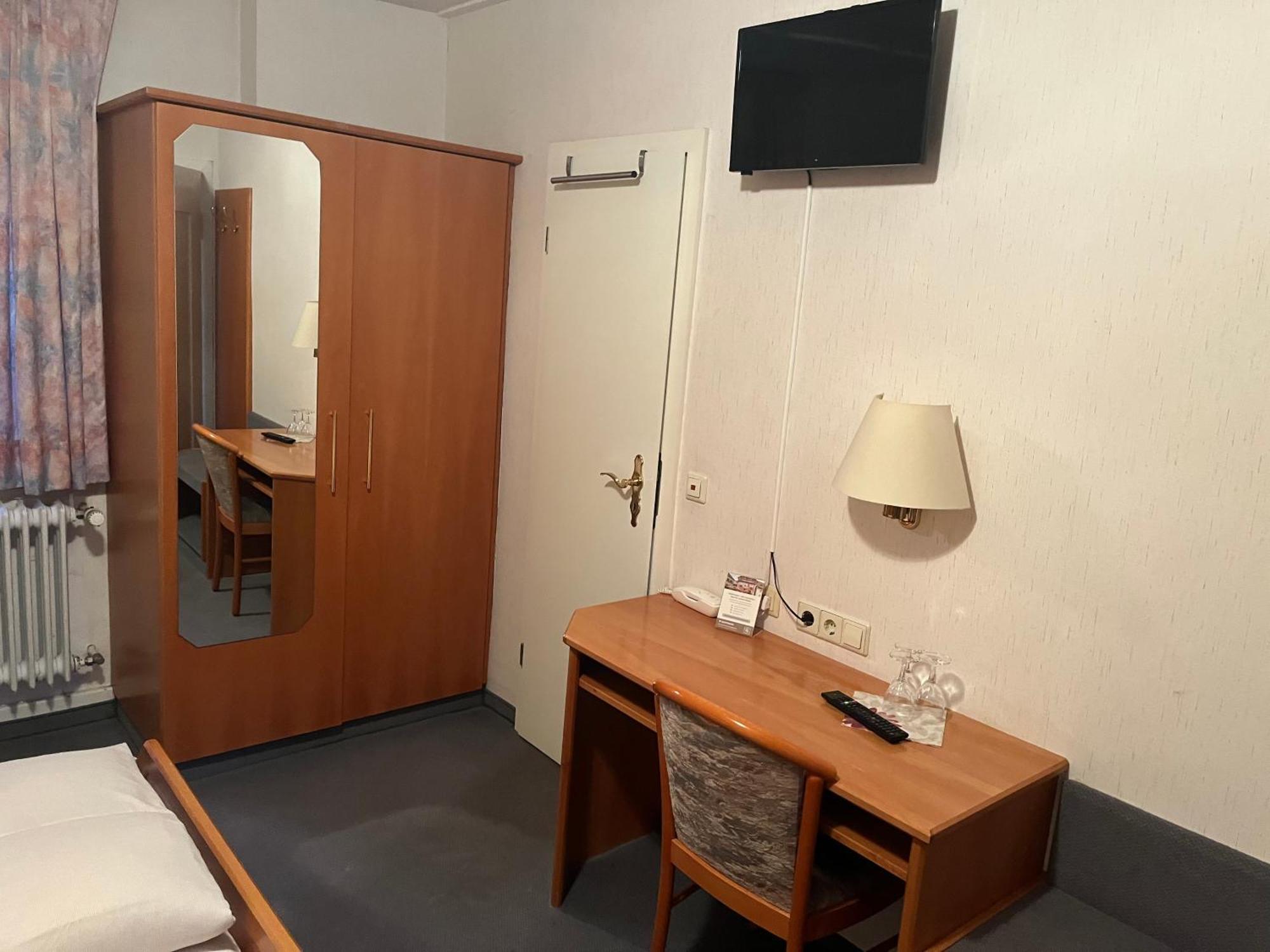 Gasthaus Baeren Niederrotweil Ngoại thất bức ảnh